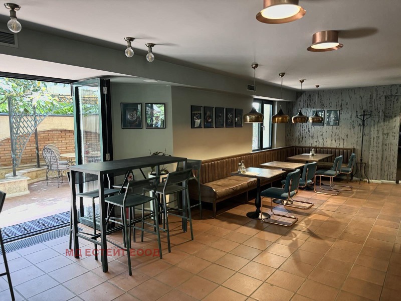 K pronájmu  Bar; Kavárna Sofia , Pavlovo , 300 m2 | 61604828 - obraz [5]