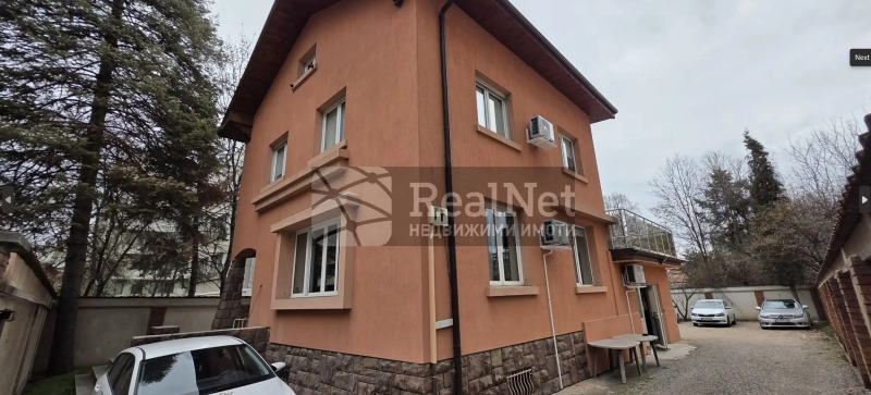 Дава под Наем КЪЩА в град София, Изток - 274 кв.м / 2 500 € » 4 889.58 лв., РИЪЛНЕТ ОФИС ПАРТНЪРС