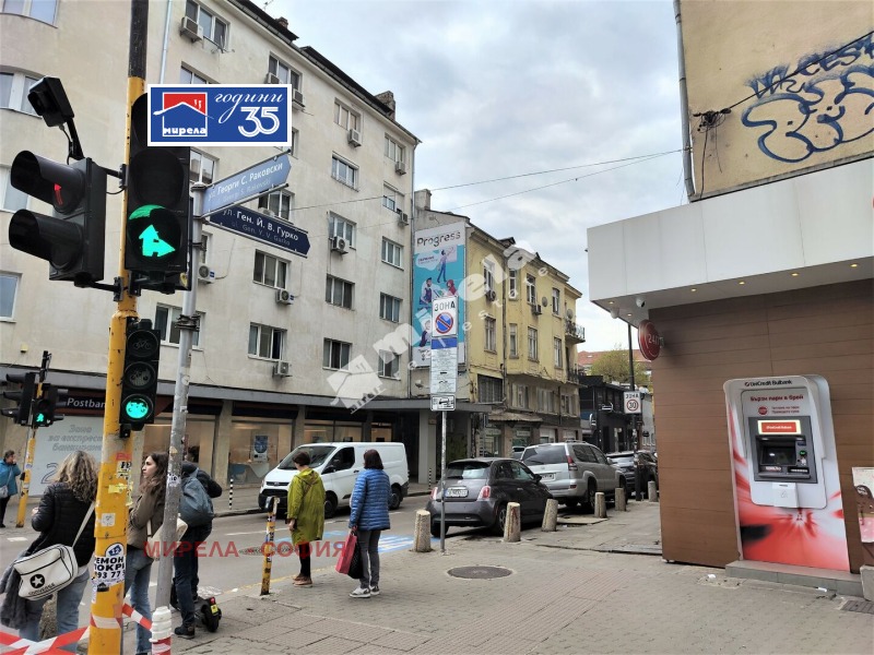 Дава под наем 2-СТАЕН, гр. София, Център, снимка 12 - Апартаменти - 53571691