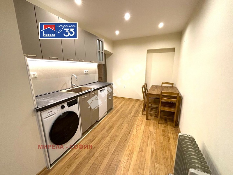 Дава под наем 2-СТАЕН, гр. София, Център, снимка 5 - Апартаменти - 53571691