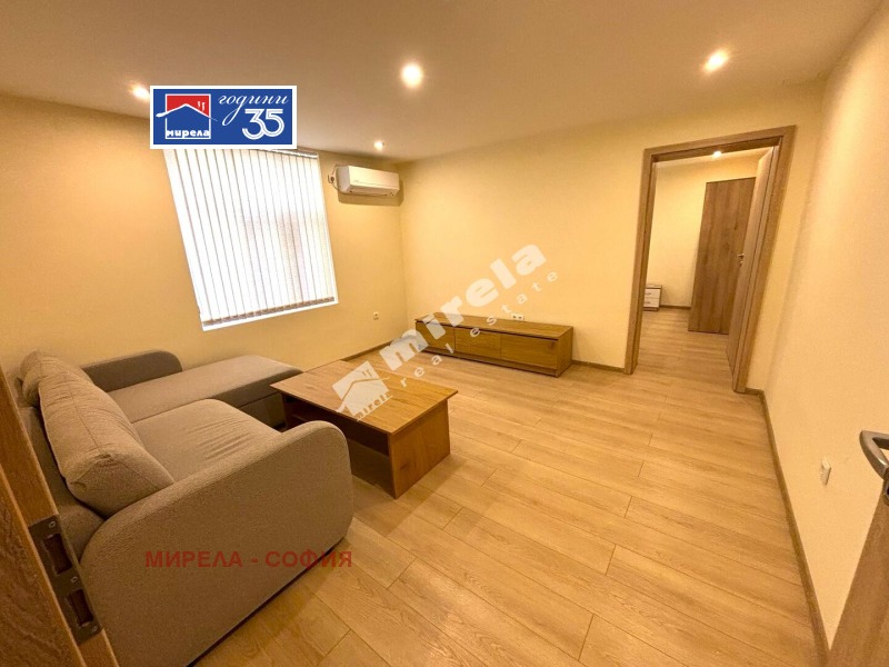 Дава под наем 2-СТАЕН, гр. София, Център