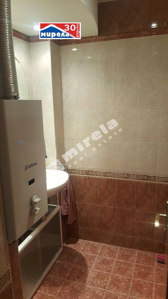 Издаје се  2 спаваће собе Велико Тарново , Центар , 115 м2 | 12497034 - слика [12]