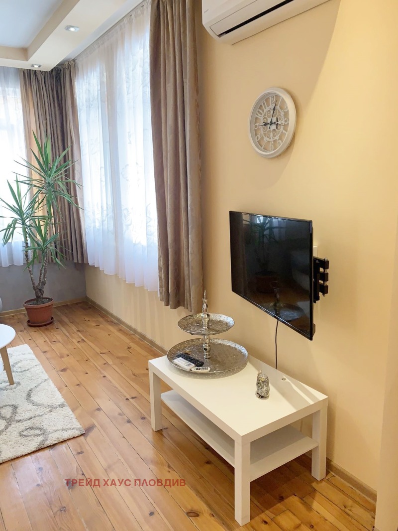 Til leje  2 soveværelser Plovdiv , Tsentar , 85 kvm | 33640011