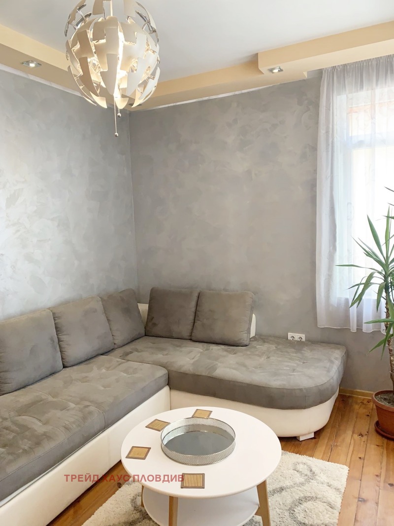 Til leje  2 soveværelser Plovdiv , Tsentar , 85 kvm | 33640011 - billede [3]