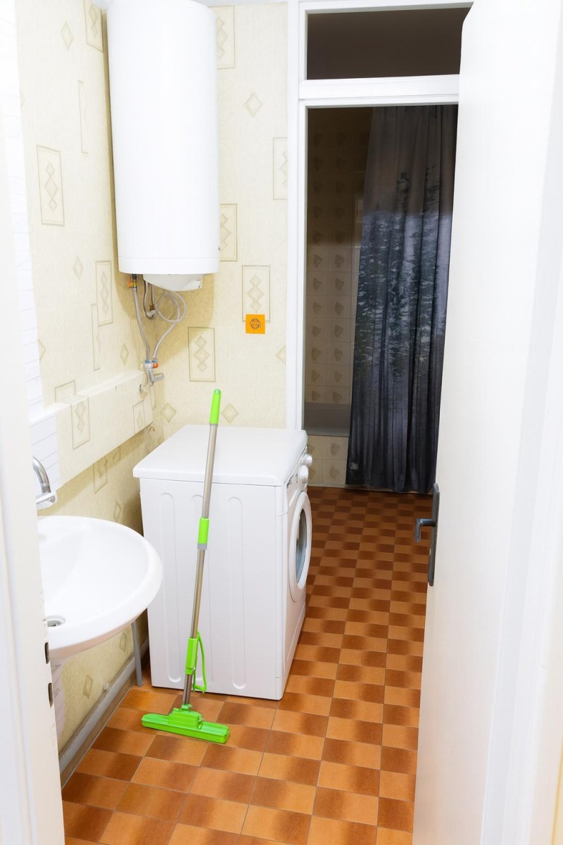 Дава под наем 3-СТАЕН, гр. Пловдив, Христо Смирненски, снимка 6 - Апартаменти - 52686005