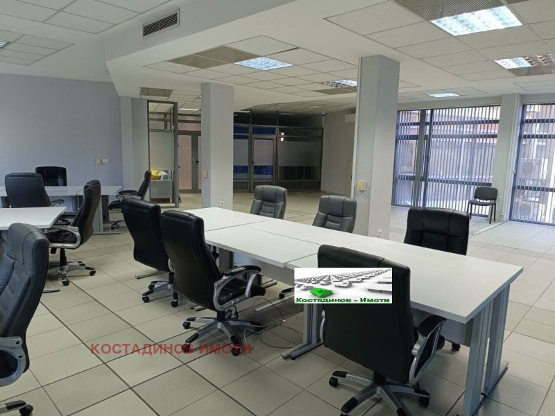 Дава под наем ОФИС, гр. Пловдив, Център, снимка 3 - Офиси - 53127588