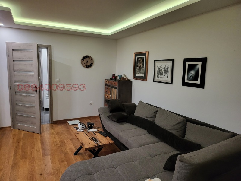 Zu vermieten  3 Schlafzimmer Sofia , Strelbishte , 110 qm | 78865410 - Bild [2]