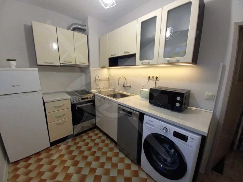 Дава под Наем 3-СТАЕН в град Варна, Кайсиева градина - 70 кв.м / 420 € » 821.45 лв., ЕКС НВД ООД