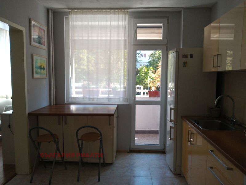 Til leie  1 soverom Sofia , Mladost 3 , 70 kvm | 10326096 - bilde [3]