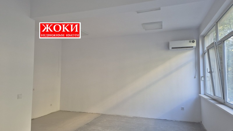 Til leie  Kontor Pernik , Tsentar , 117 kvm | 65716330 - bilde [6]