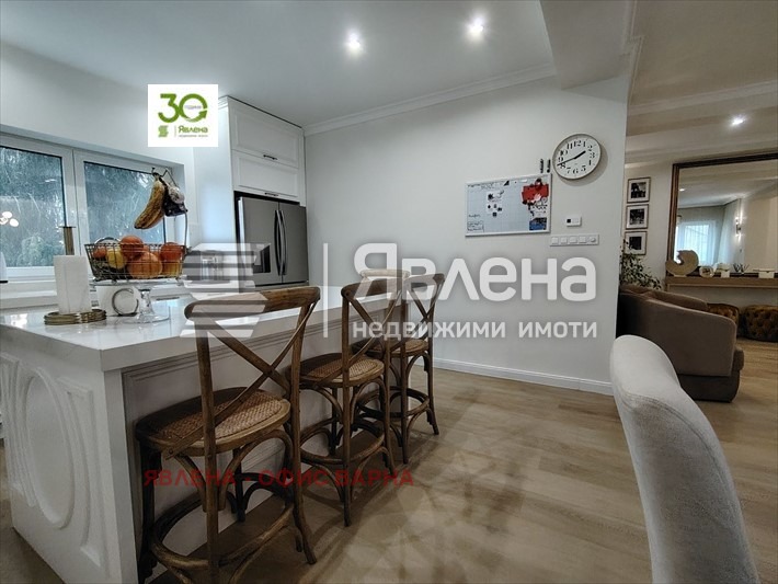 Дава под наем  Къща град Варна , Гръцка махала , 266 кв.м | 24901484 - изображение [9]