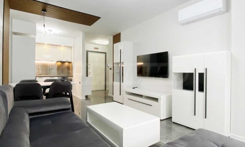 Под наем 2-СТАЕН, град Пловдив, Център • 650 € • 98071205 — Holmes.bg