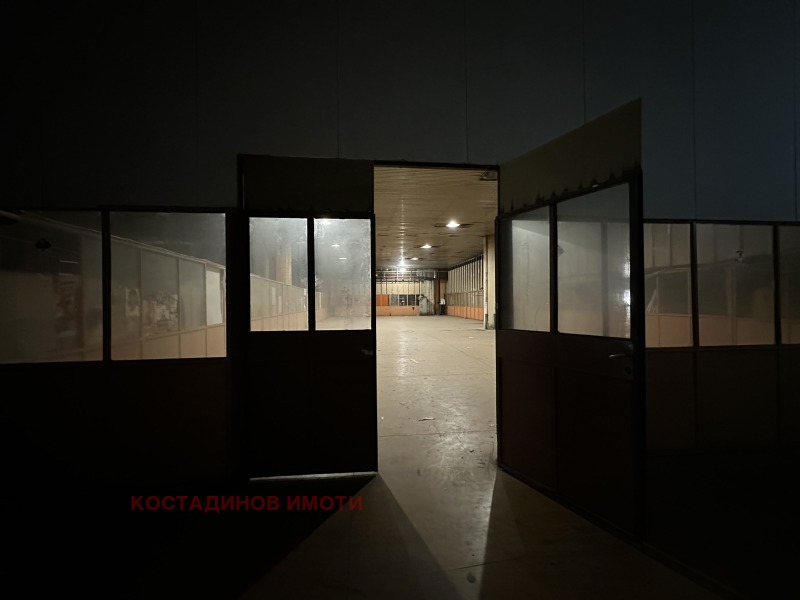 В аренду  Хранилище Пловдив , Индустриална зона - Тракия , 400 кв.м | 95243065 - изображение [3]