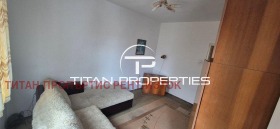 ����� ���� ��� ���� 3-�����,���� ������, ����������>