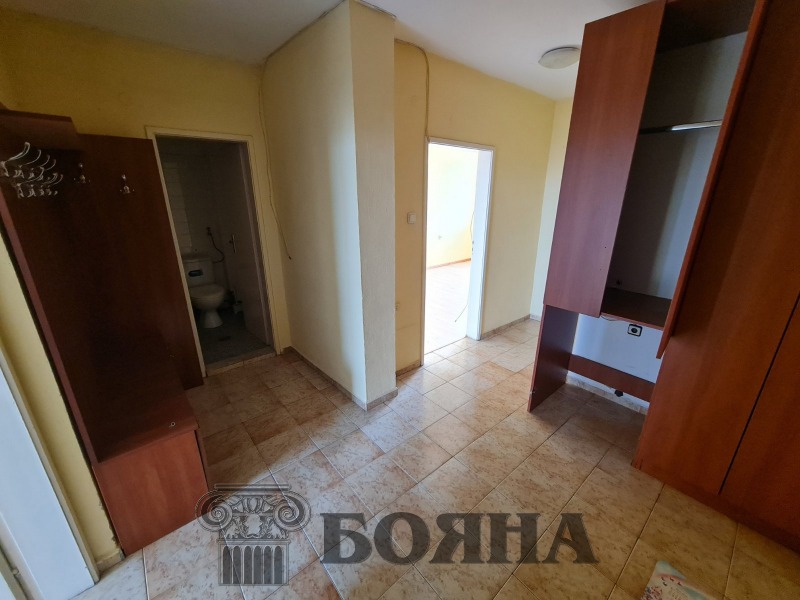 De inchiriat  2 dormitoare Ruse , Țentâr , 75 mp | 74323642 - imagine [8]