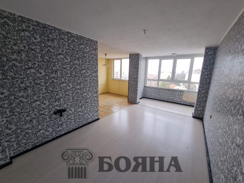 A louer  2 chambres Rouse , Tsentar , 75 m² | 74323642