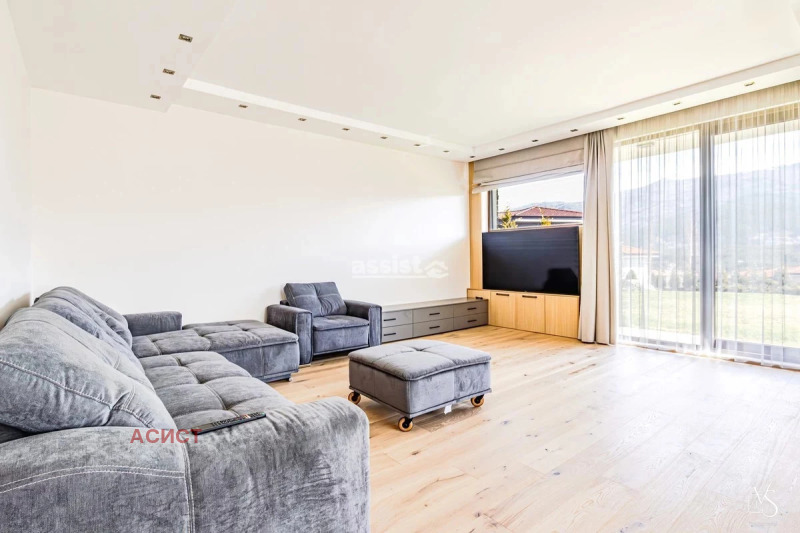 Дава под Наем КЪЩА в град София, Драгалевци - 200 кв.м / 2 400 € » 4 693.99 лв., АСИСТ