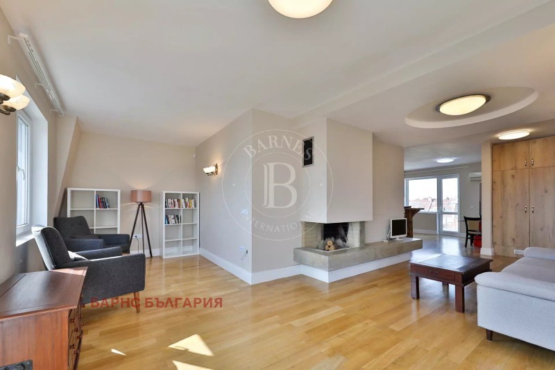 Дава под наем 3-СТАЕН, гр. София, Център, снимка 4 - Апартаменти - 53081850