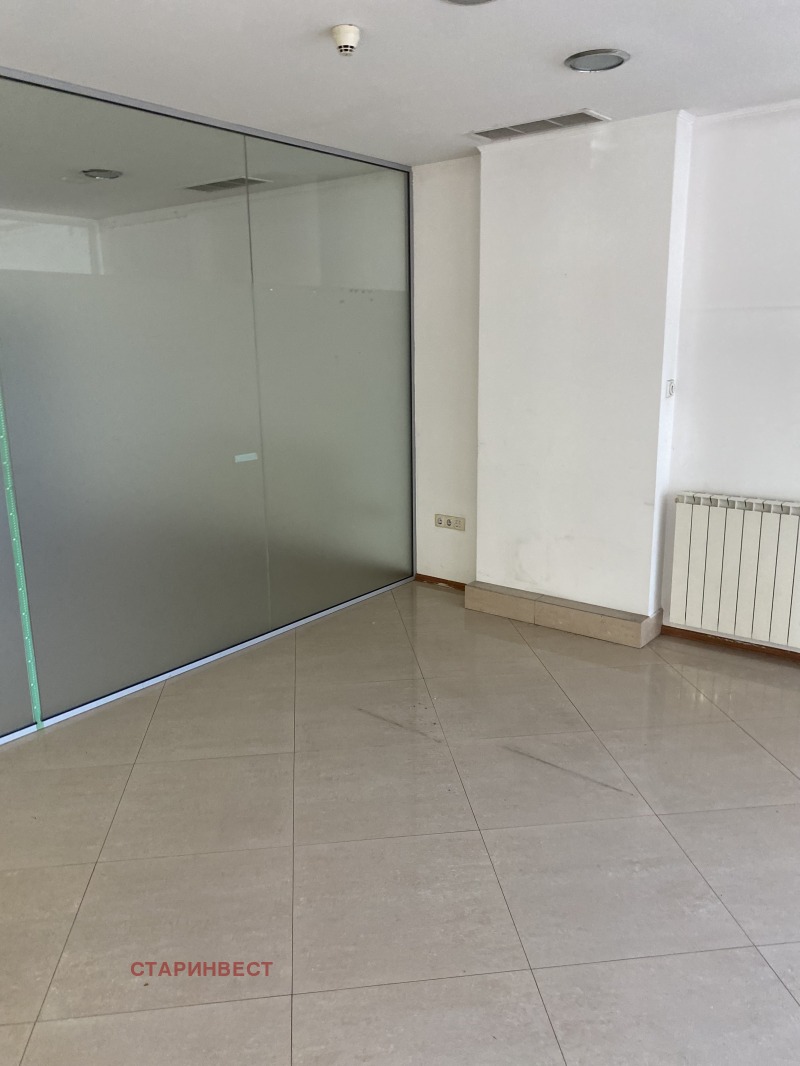 Do wynajęcia  Biuro Sofia , Iztok , 137 mkw | 47044229 - obraz [4]