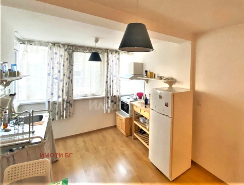 Da affittare  Studio Sofia , Tsentar , 35 mq | 35612933 - Immagine [2]