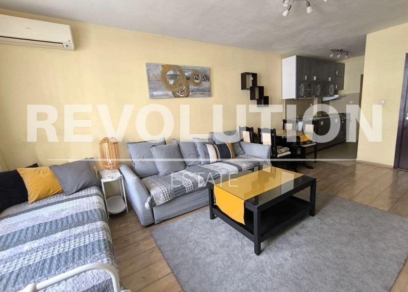 Дава под нем  2-стаен, град Варна, Левски 1 •  475 EUR • ID 59953575 — holmes.bg - [1] 