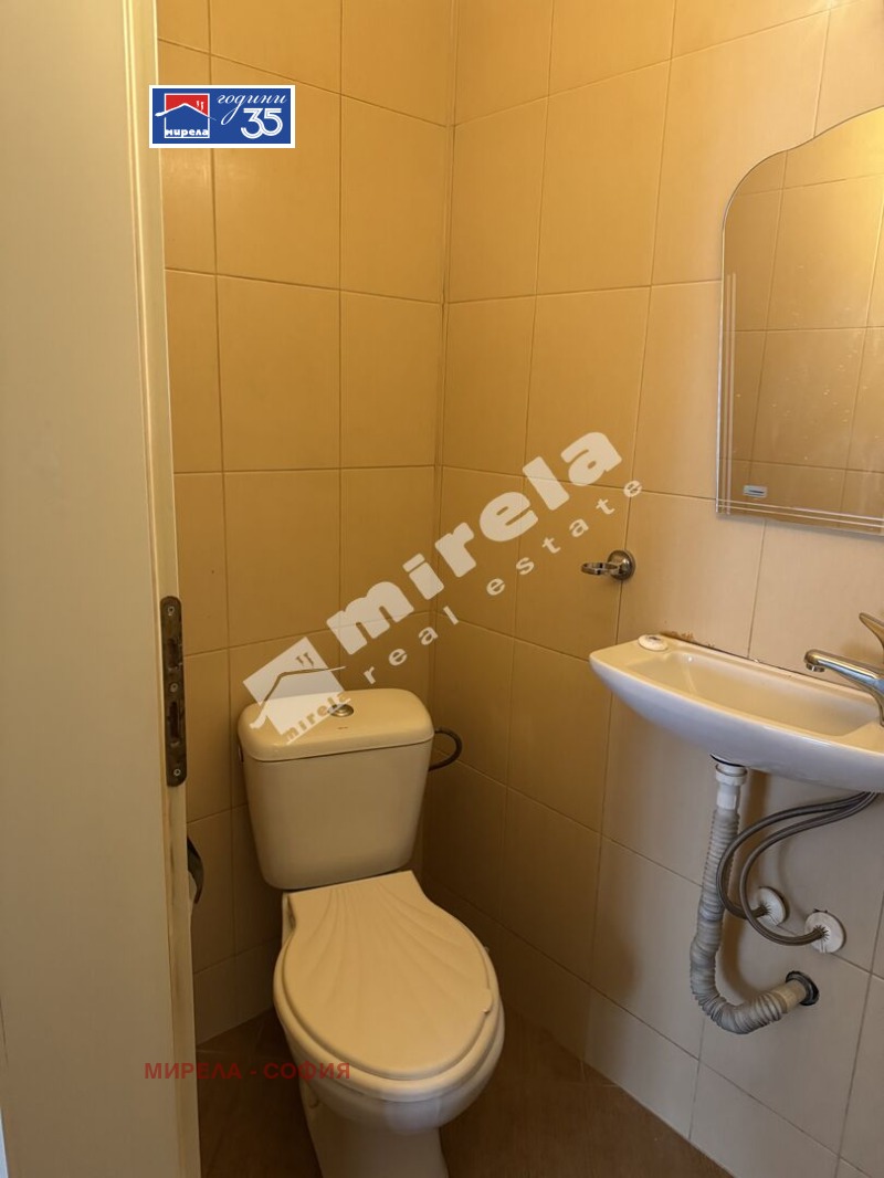 Дава под наем 4-СТАЕН, гр. София, Стрелбище, снимка 13 - Апартаменти - 53428026