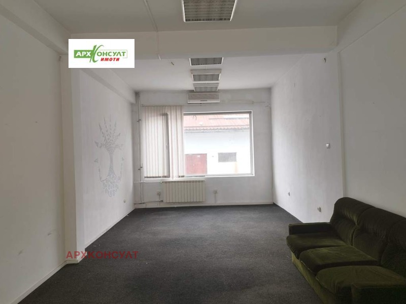 Para alugar  Escritório Sofia , Centar , 35 m² | 18303450 - imagem [3]