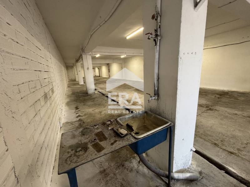 K pronájmu  Úložný prostor Varna , Mladost 1 , 325 m2 | 34528049 - obraz [3]