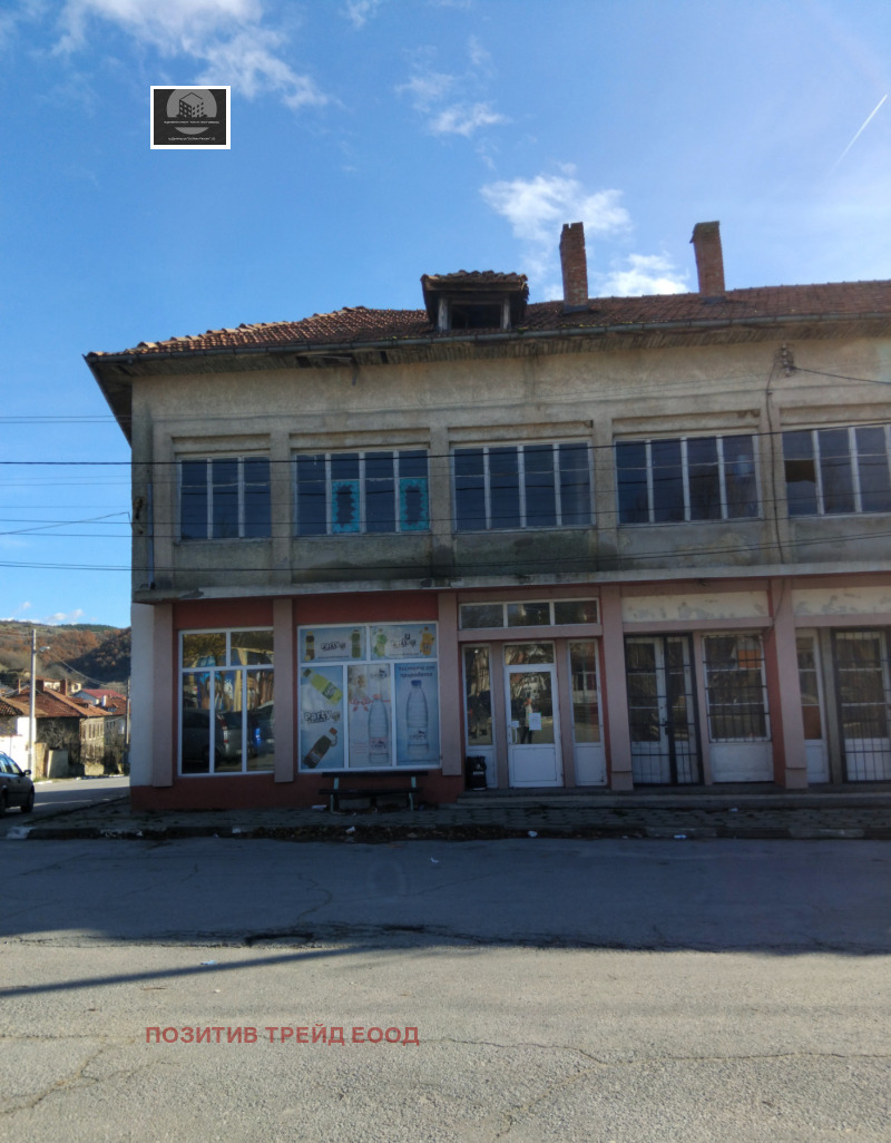 Дава под наем БИЗНЕС ИМОТ, с. Слатино, област Кюстендил, снимка 3 - Други - 52618073