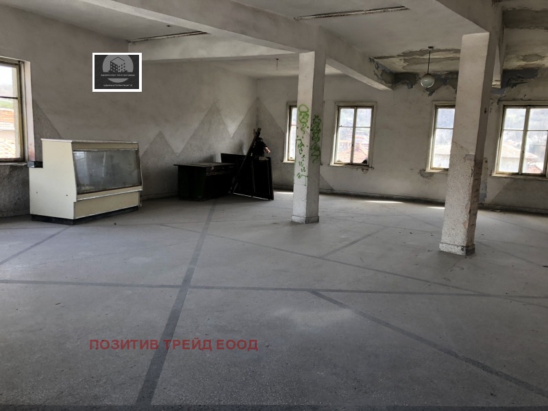 Дава под наем БИЗНЕС ИМОТ, с. Слатино, област Кюстендил, снимка 12 - Други - 52618073