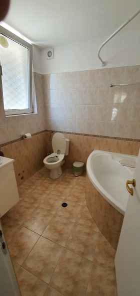 ���� ��� ���� 3-����� | Imot.bg � ����� ������ 8