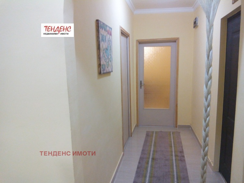 Дава под наем 2-СТАЕН, гр. Хасково, Център, снимка 4 - Апартаменти - 53169111