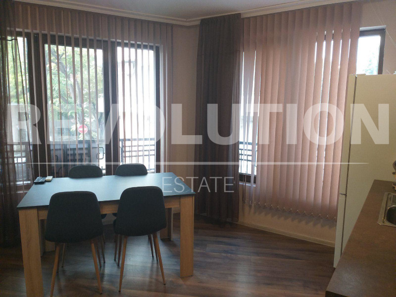 Da affittare  2 camere da letto Varna , Gratska mahala , 80 mq | 13095781 - Immagine [2]