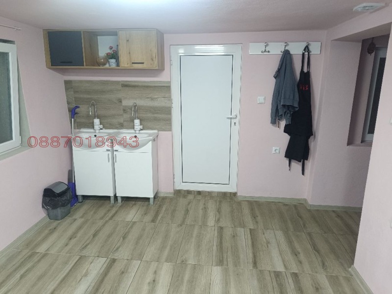 Дава под наем ОФИС, гр. Карлово, област Пловдив