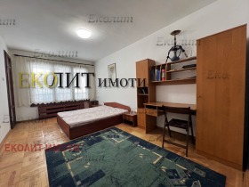 3 makuuhuonetta Geo Milev, Sofia 6
