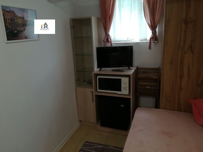 Дава под наем 1-СТАЕН, гр. Плевен, Идеален център, снимка 2 - Апартаменти - 53322636