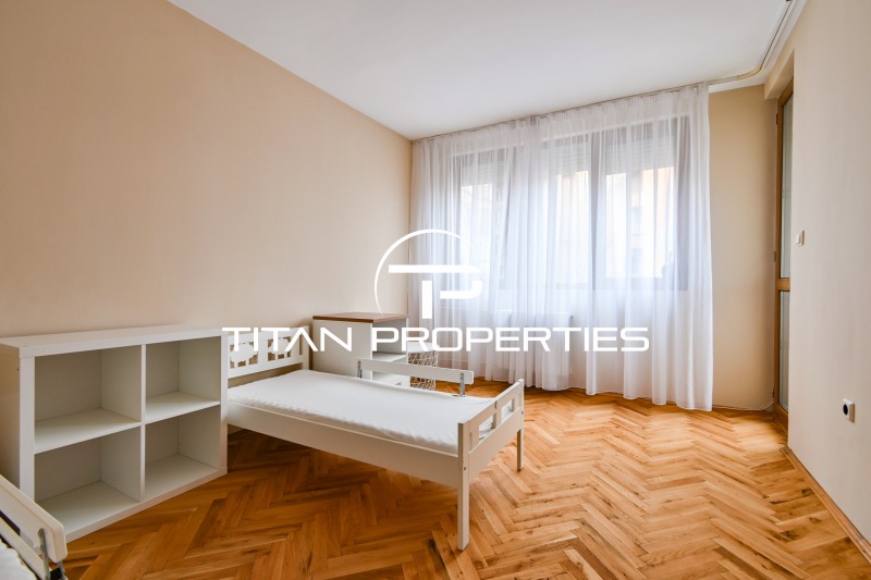 Te huur  3 slaapkamers Sofia , Oborishte , 190 m² | 99908034 - afbeelding [10]