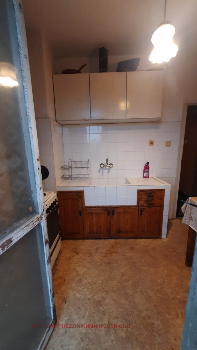Дава под Наем 2-СТАЕН в град Пловдив, Кючук Париж - 65 кв.м / 320 € » 625.87 лв., СТАНДАРТ НЕДВИЖИМИ ИМОТИ ООД