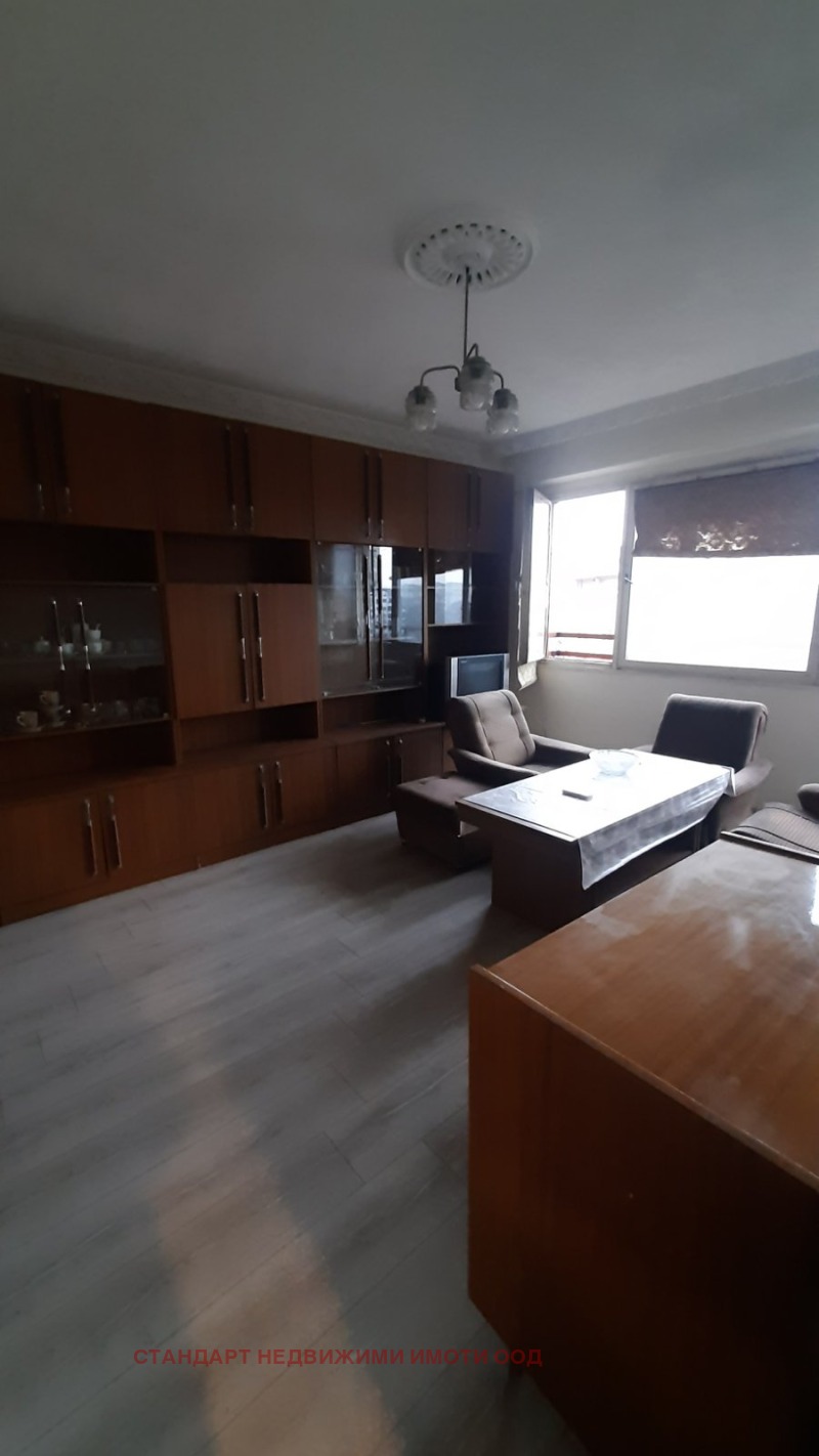 Дава под наем 2-СТАЕН, гр. Пловдив, Кючук Париж, снимка 2 - Апартаменти - 53309376