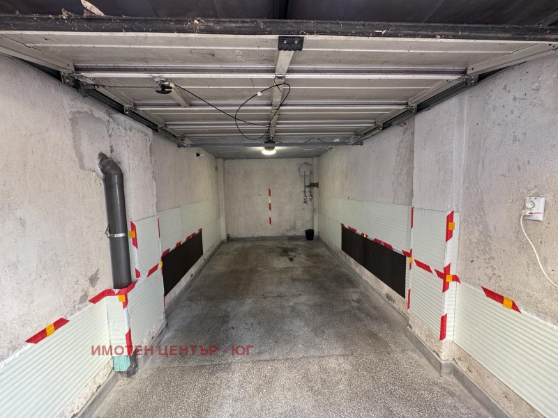 Te huur  Garage Sofia , Reduta , 18 m² | 44012580