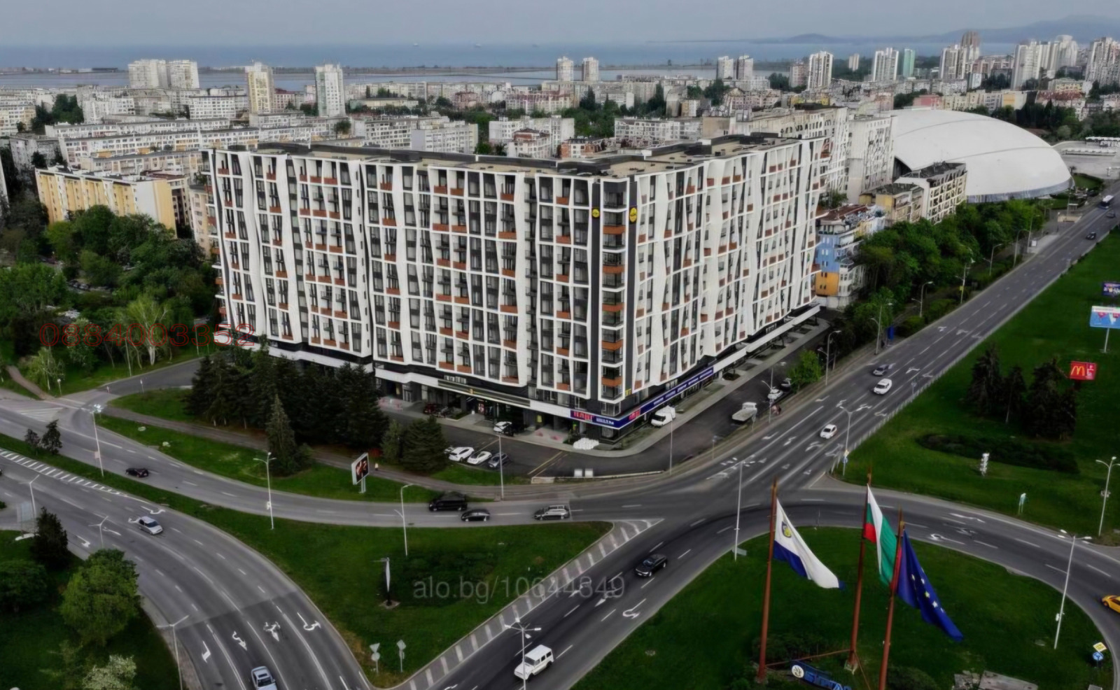 Дава под наем 3-СТАЕН, гр. Бургас, Изгрев, снимка 16 - Апартаменти - 55709870