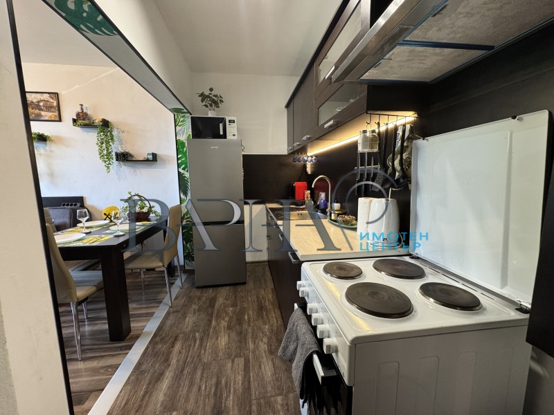 Издаје се  2 спаваће собе Варна , Центар , 80 м2 | 10409442 - слика [15]