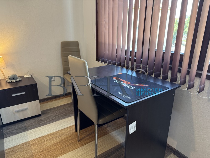 Издаје се  2 спаваће собе Варна , Центар , 80 м2 | 10409442 - слика [13]