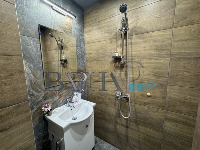 Издаје се  2 спаваће собе Варна , Центар , 80 м2 | 10409442 - слика [12]