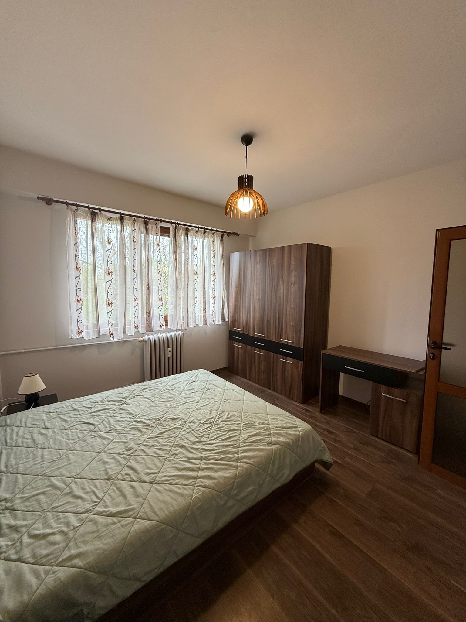 Дава под наем 3-СТАЕН, гр. София, Толстой, снимка 10 - Апартаменти - 54930935