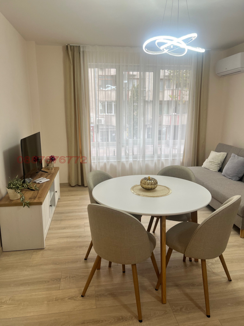 Под наем 2-СТАЕН, град Пловдив, Център • 700 € • 96436433 — Holmes.bg