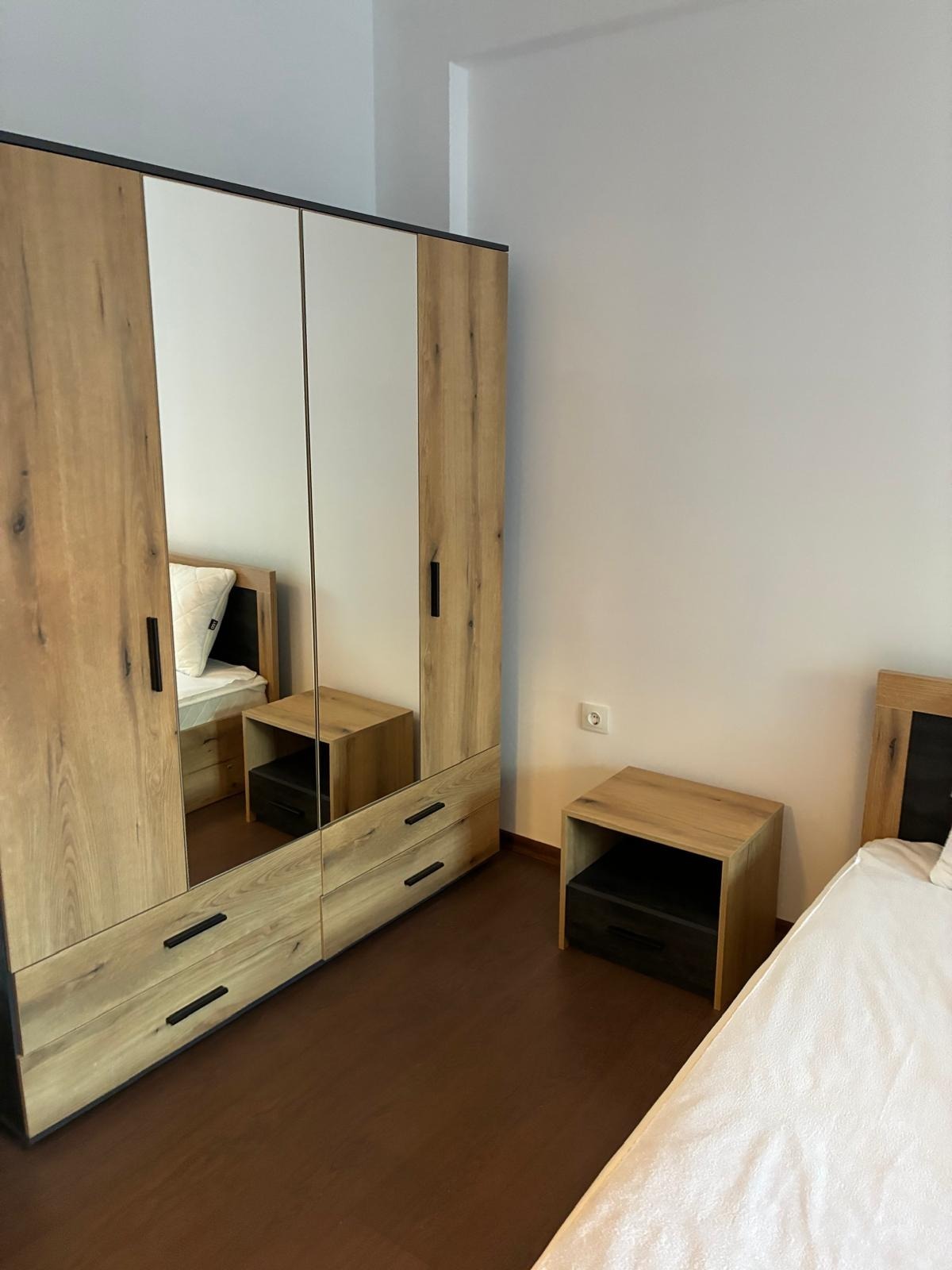 Дава под наем 3-СТАЕН, гр. София, Кръстова вада, снимка 3 - Апартаменти - 53685144