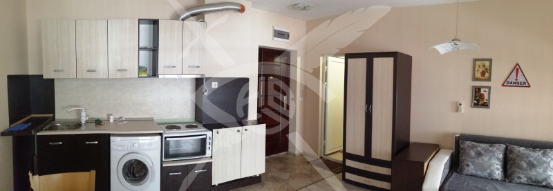 Te huur  Studio Varna , Vazrazjdane 1 , 35 m² | 36773078