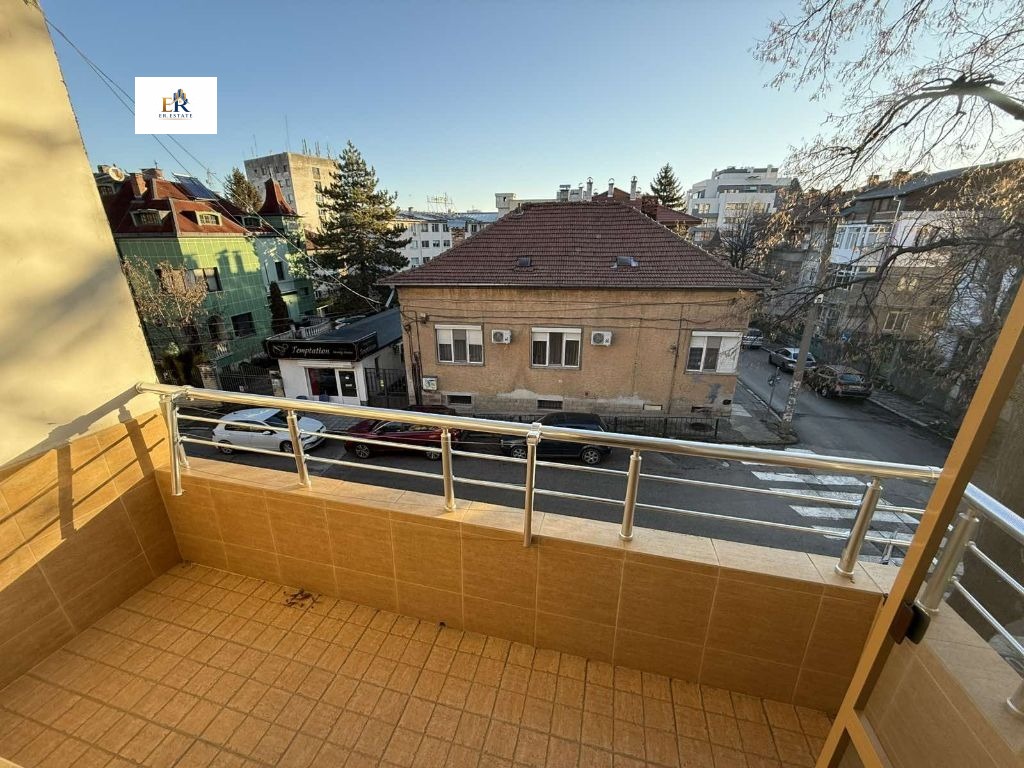 Дава под наем 3-СТАЕН, гр. Плевен, Идеален център, снимка 15 - Апартаменти - 53793288