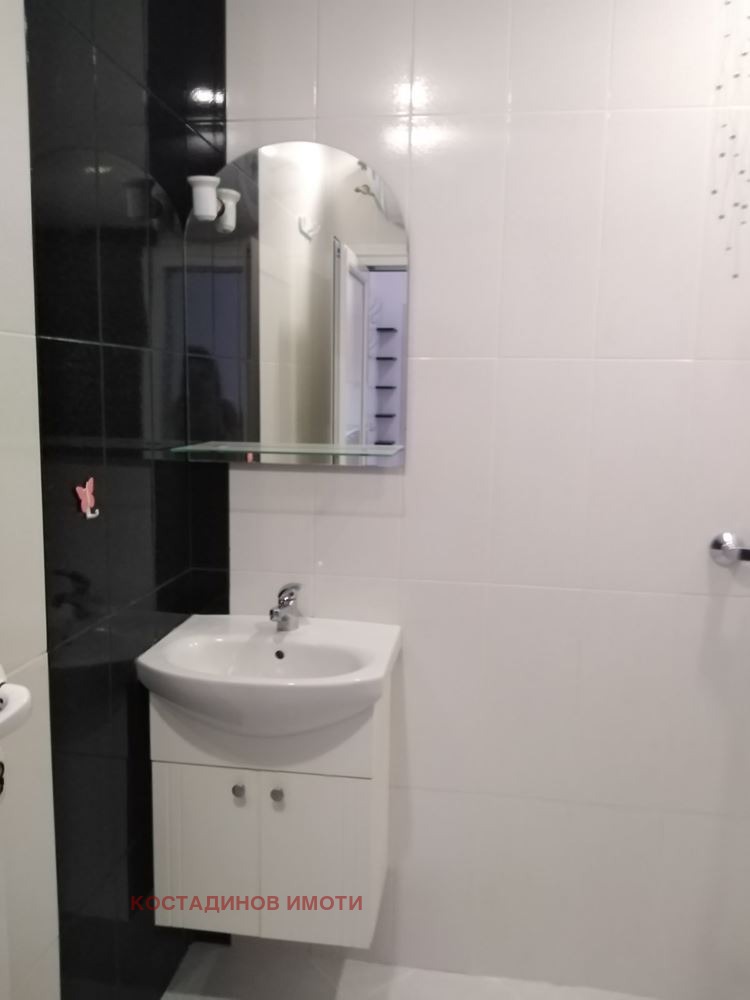 For Rent  1 bedroom Plovdiv , Hristo Smirnenski , 75 sq.m | 63677262 - image [11]